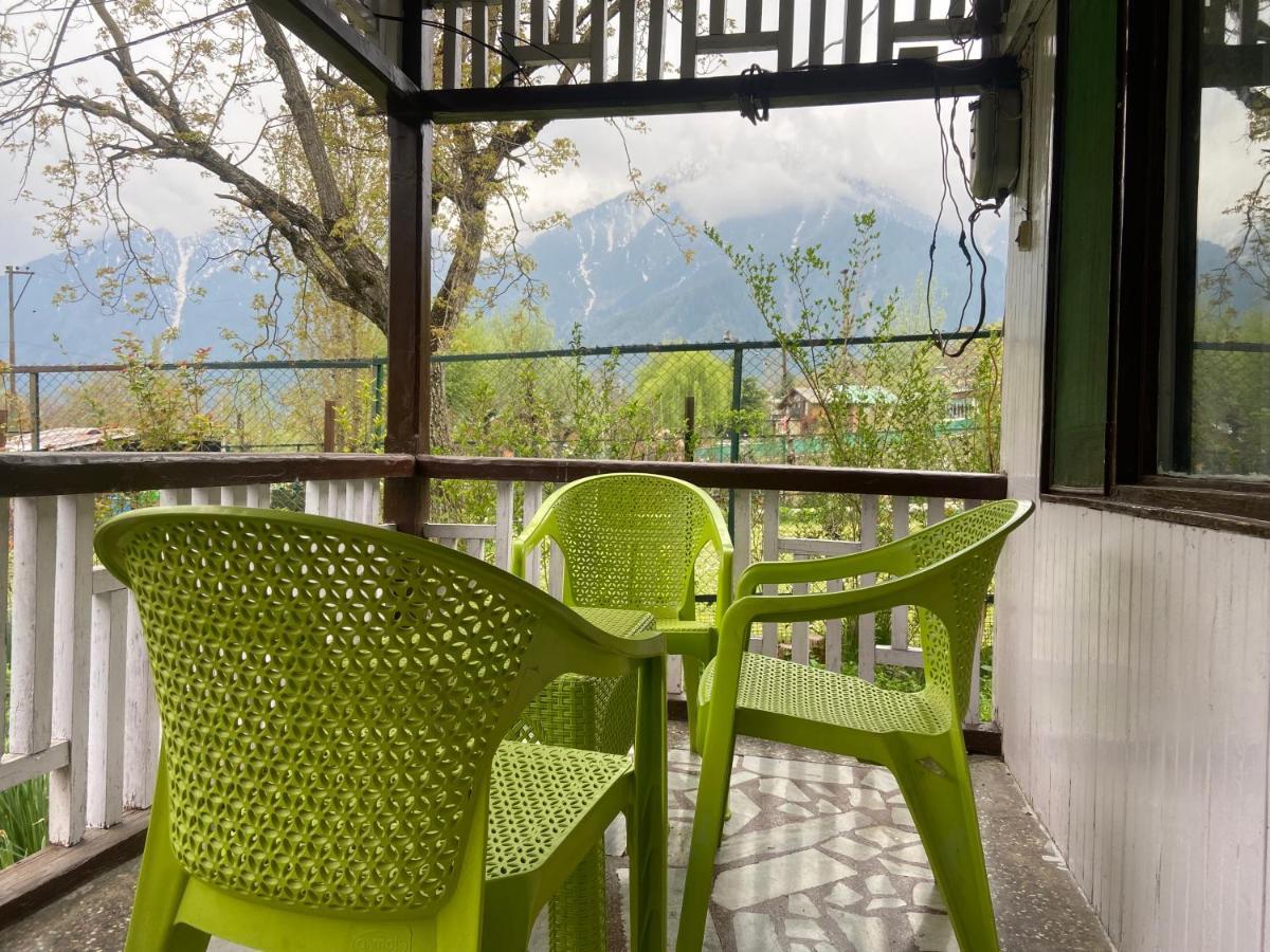 Pk Cottage Pahalgām Dış mekan fotoğraf