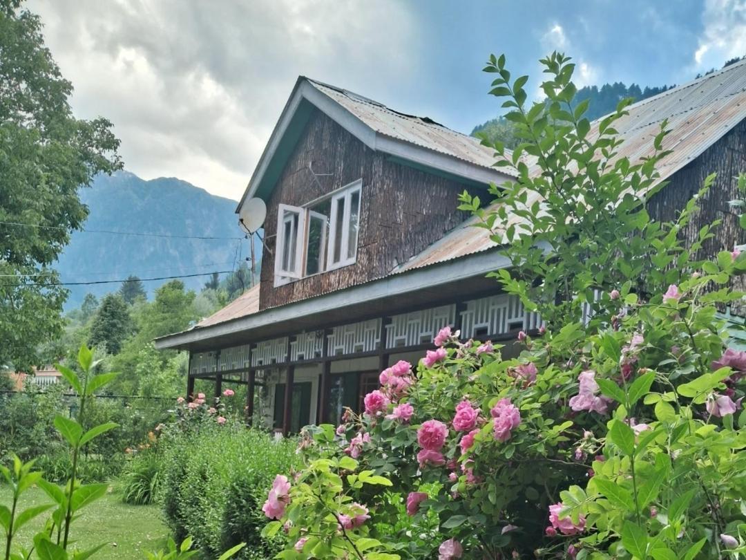 Pk Cottage Pahalgām Dış mekan fotoğraf