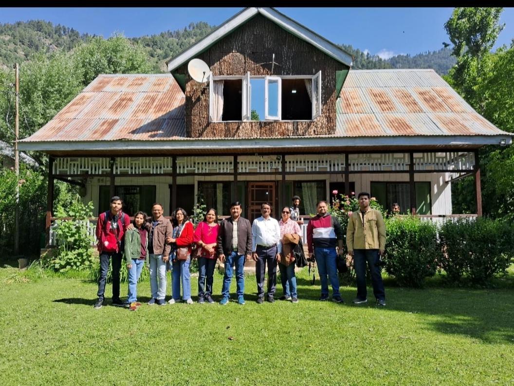 Pk Cottage Pahalgām Dış mekan fotoğraf
