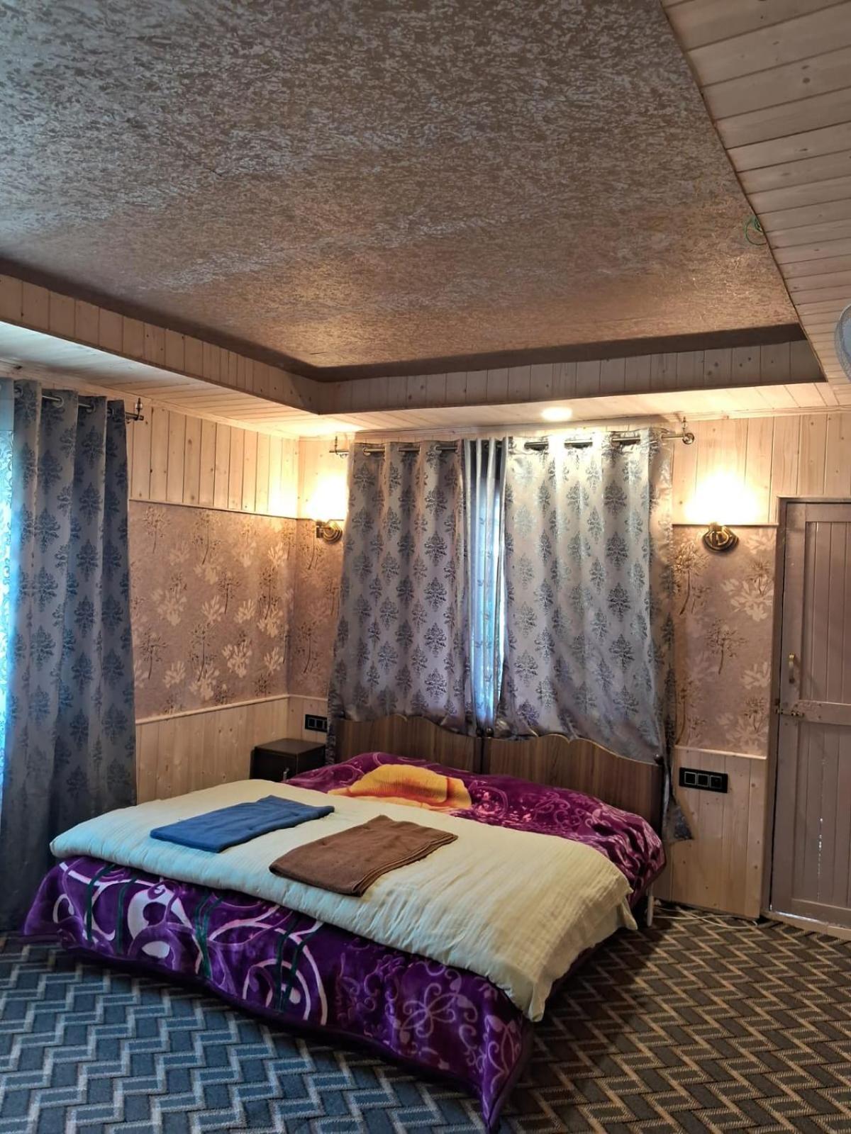 Pk Cottage Pahalgām Dış mekan fotoğraf